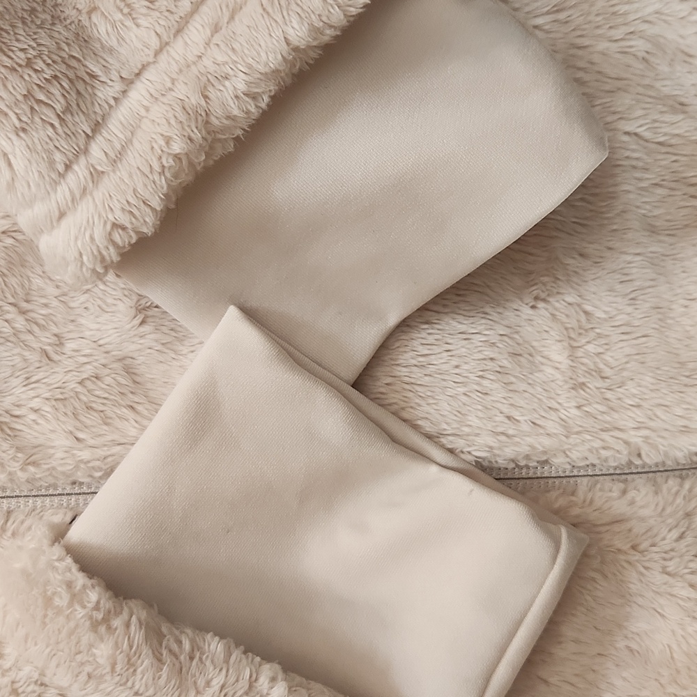 The North Face Osito Flow Fleece Full Zip - Cream - Picture 8 of 13